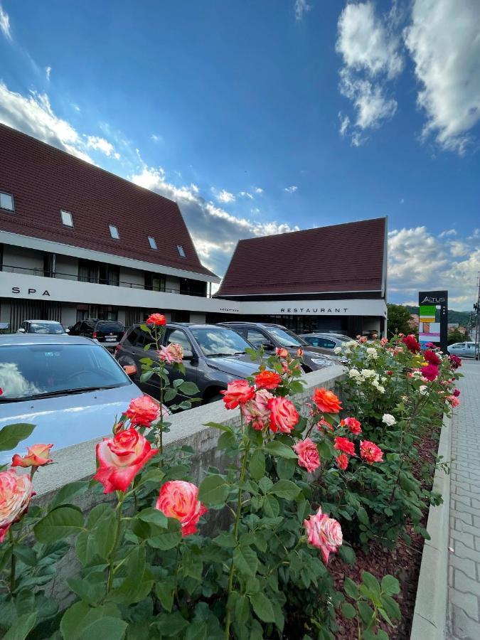 Altus Hotel & Spa Praid Exterior foto